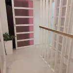Dragan's Den 호스텔 코츌라