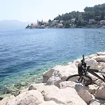 Dragan's Den * Korcula Town