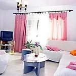 Dragan's Den * Korčula