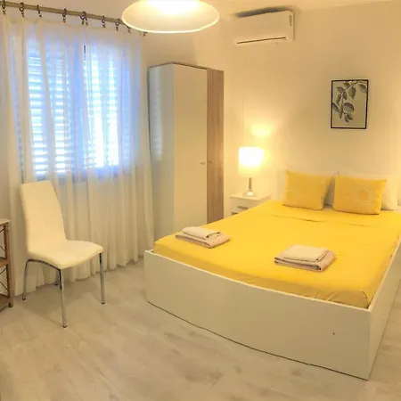 Dragan's Den Hostel Korčula