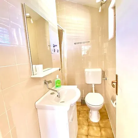 Hostel Dragan's Den Korčula