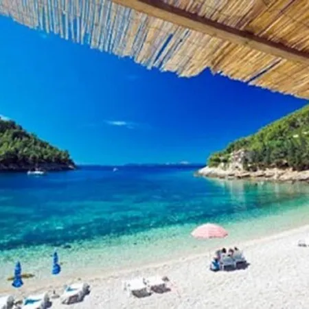 Hostel Dragan's Den Korčula