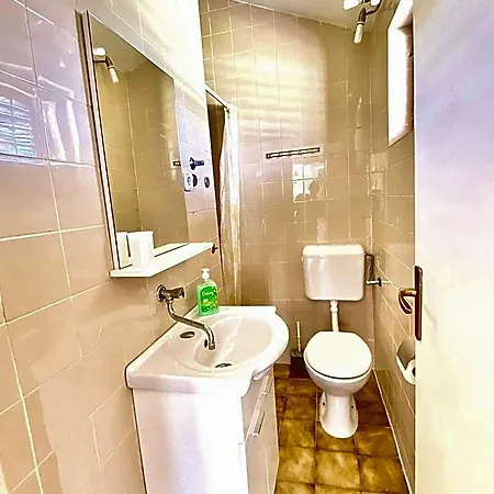 Dragan's Den Korčula