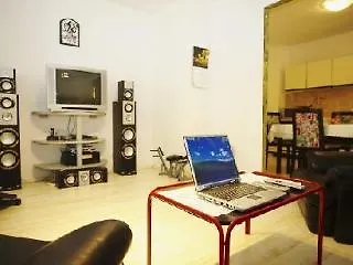 Dragan's Den Albergue Korčula