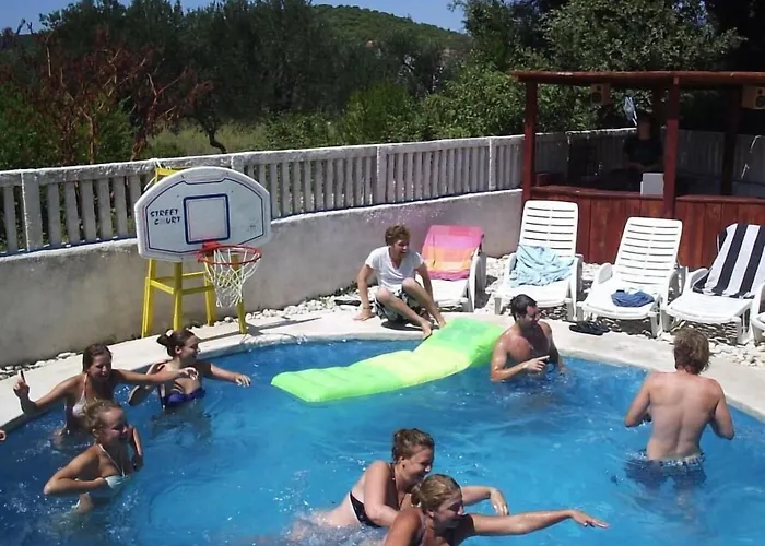 Dragan's Den Korčula